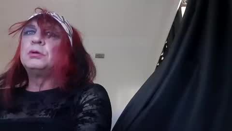 Pizzaz online show from 01-17-25, 08:22