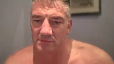 Snapshot of fullback_15 chatting on 10-11-25, 08:02 fullback_15 online show from 10-11-25, 08:02