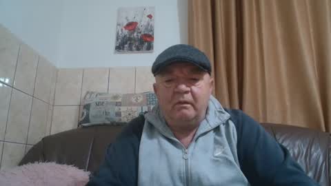 Snapshot of fullballs6 chatting on 12-20-24, 11:47 fullballs6 online show from 12-20-24, 11:47