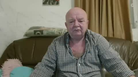 fullballs6 online show from 01-18-26, 03:21