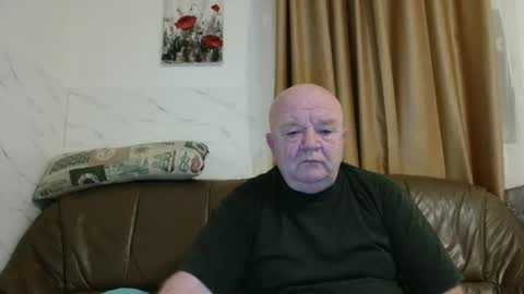 fullballs6 online show from 02-22-26, 03:40