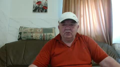 fullballs6 online show from 04-06-26, 09:43