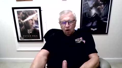 Snapshot of funclemike chatting on 10-28-25, 03:14 funclemike online show from 10-28-25, 03:14