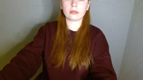 Snapshot of funemma000 chatting on 02-10-26, 08:07 Emma online show from 02-10-26, 08:07