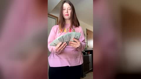 Linnys Palace online show from 02-13-26, 06:48