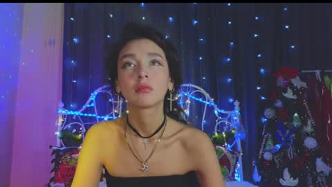 Snapshot of funny_whotsss chatting on 12-16-24, 01:31 Tiffany online show from 12-16-24, 01:31