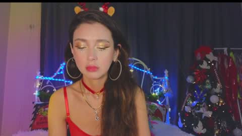 Snapshot of funny_whotsss chatting on 12-26-24, 10:31 Tiffany online show from 12-26-24, 10:31