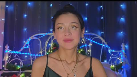 Snapshot of funny_whotsss chatting on 01-03-25, 04:22 Tiffany online show from 01-03-25, 04:22