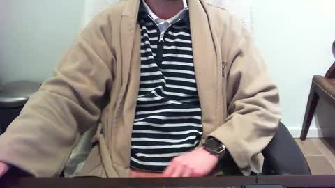 Snapshot of funnyeucouple chatting on 01-25-25, 09:35 YWhiteNiceMan online show from 01-25-25, 09:35