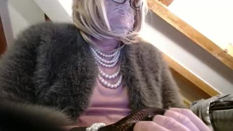 Dany online show from 12-22-24, 08:14