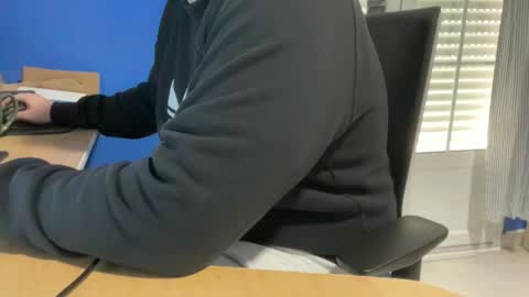 fuzitzu2 online show from 03-26-26, 08:31