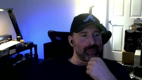 Snapshot of fuzz08 chatting on 05-19-26, 10:54 fuzz08 online show from 05-19-26, 10:54