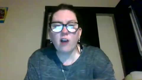 fuzzypeaches87 online show from 04-06-26, 04:10