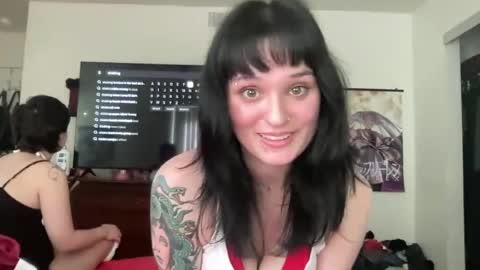 Snapshot of fw_gigii chatting on 07-23-26, 11:13 fw_gigii online show from 07-23-26, 11:13