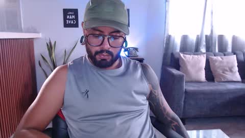 Miguel Angel online show from 02-20-26, 12:05