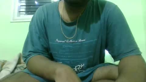 Snapshot of g0lu_ chatting on 12-15-24, 01:00 Nunnu online show from 12-15-24, 01:00