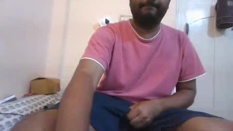 Snapshot of g0lu_ chatting on 10-23-25, 03:39 Nunnu online show from 10-23-25, 03:39