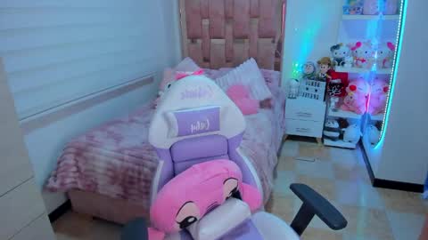 Gabriela online show from 03-11-26, 01:44