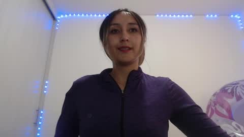 Snapshot of gabb_rioss chatting on 04-18-26, 10:10 Gabriela online show from 04-18-26, 10:10