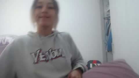 Snapshot of gabb_rioss chatting on 06-09-26, 04:18 Gabriela online show from 06-09-26, 04:18