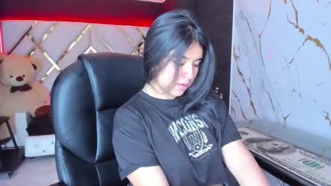 Snapshot of gabbie_cartexx chatting on 01-13-26, 08:03 Gabbie online show from 01-13-26, 08:03