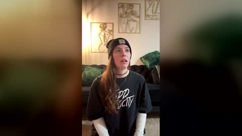 Gabbi Von Tate online show from 03-04-26, 11:55