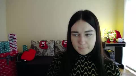 Jaklin online show from 12-19-25, 09:16