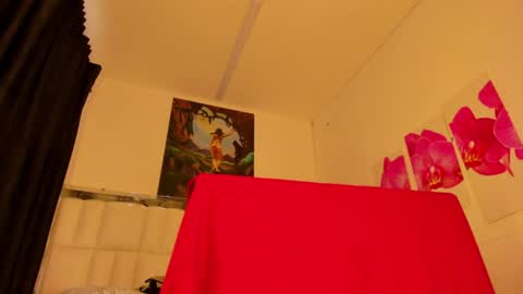 Snapshot of gabby_haze chatting on 07-28-26, 02:13 G A B R I E L A online show from 07-28-26, 02:13