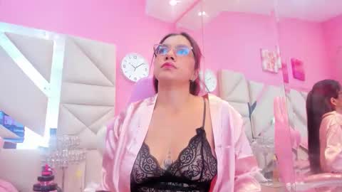Snapshot of gabby_monroe chatting on 05-28-26, 03:15 Gabby online show from 05-28-26, 03:15