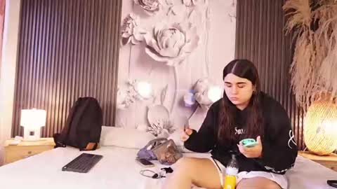 Snapshot of gabbyanddominic chatting on 07-16-26, 12:44 Gabby And Dominic online show from 07-16-26, 12:44