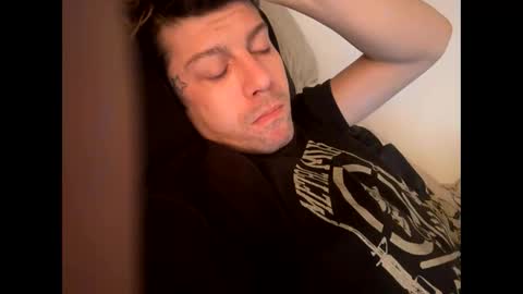 yeeah online show from 01-22-25, 08:07