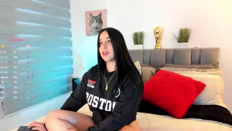Gabriela  online show from 06-22-26, 10:40