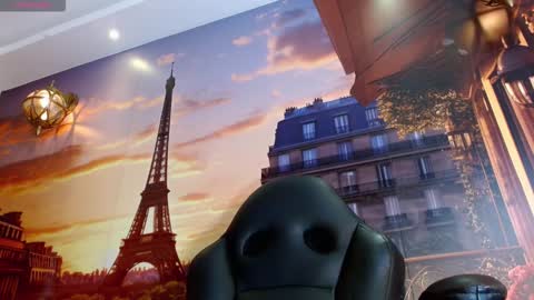 gabi_prince online show from 11-30-25, 07:40