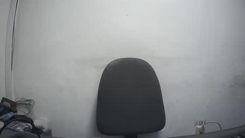 gabriel9_2003 online show from 04-21-26, 09:15