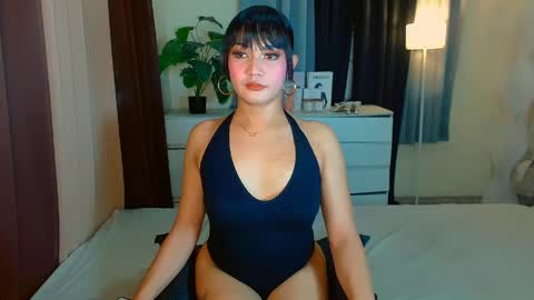 gabriela_deluxe online show from 04-22-26, 05:21