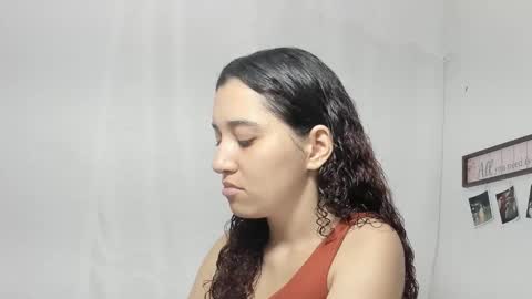 Snapshot of gabriela_duarte chatting on 12-03-24, 04:58 Gabi online show from 12-03-24, 04:58