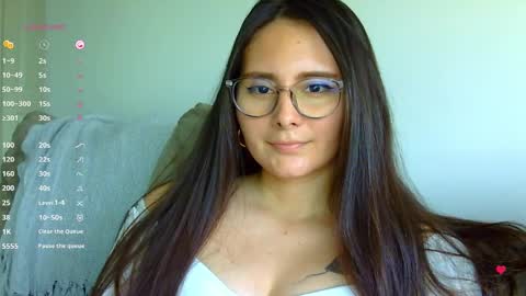 Snapshot of gabriela_miller_2 chatting on 12-14-24, 10:50 Gabriela Miller online show from 12-14-24, 10:50