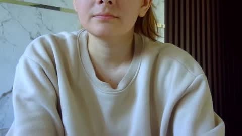 Gabriela Miller online show from 11-17-25, 02:45