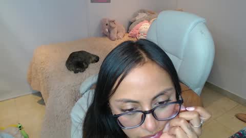 Snapshot of gabriela_morales01 chatting on 12-06-24, 04:36 .  online show from 12-06-24, 04:36