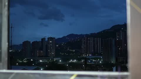 Gabriela salgado online show from 04-08-26, 10:48