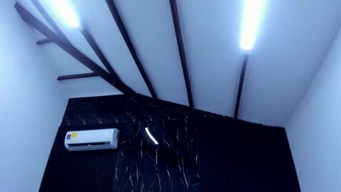 Gabriela Kassi online show from 09-21-25, 11:23