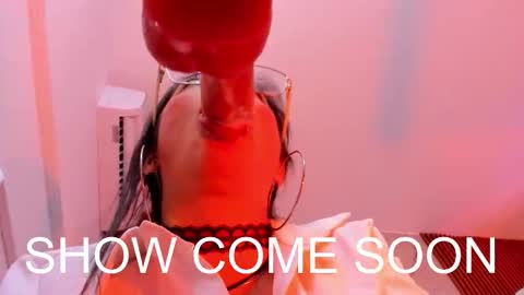 Gabriela Kassi online show from 11-29-25, 11:02