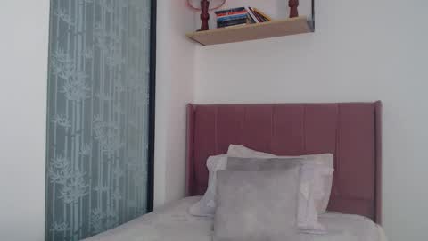 GabrielaRossa online show from 03-03-25, 09:05