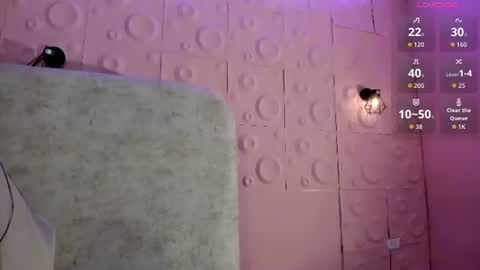 Snapshot of gabriella27_ chatting on 06-17-26, 11:45 gabriella online show from 06-17-26, 11:45