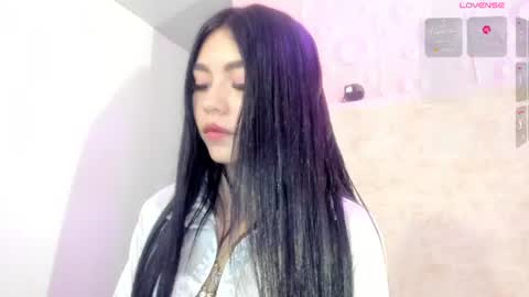 Snapshot of gabriella27_ chatting on 07-11-26, 02:09 gabriella online show from 07-11-26, 02:09