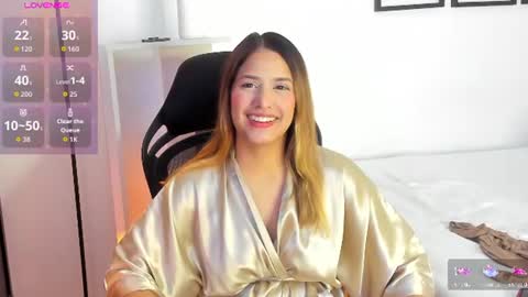 Snapshot of gabriella__tom chatting on 06-18-26, 09:52 Gabriella online show from 06-18-26, 09:52