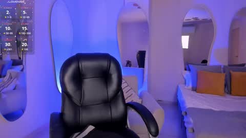 Gabriella Lee online show from 11-26-25, 03:07