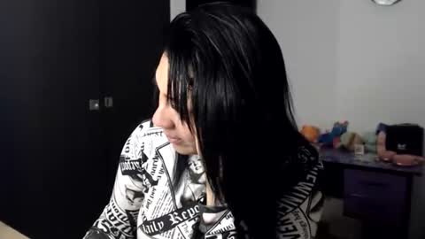 Snapshot of gaby_bluexx chatting on 08-05-26, 08:50 Gaby Blue online show from 08-05-26, 08:50