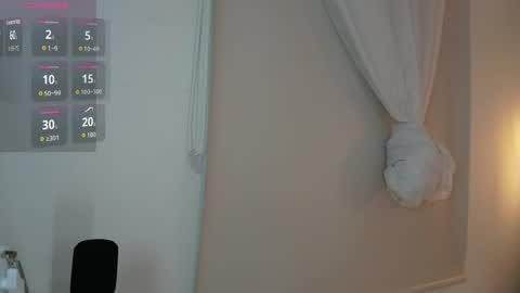 Gaby evansz online show from 04-12-26, 09:25