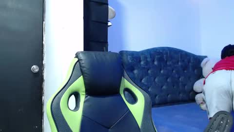 Gabriela online show from 03-11-25, 01:26